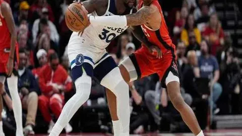 曼联欲以6000万欧挖角巴萨后防强援，阿劳霍成曼联重生希望？